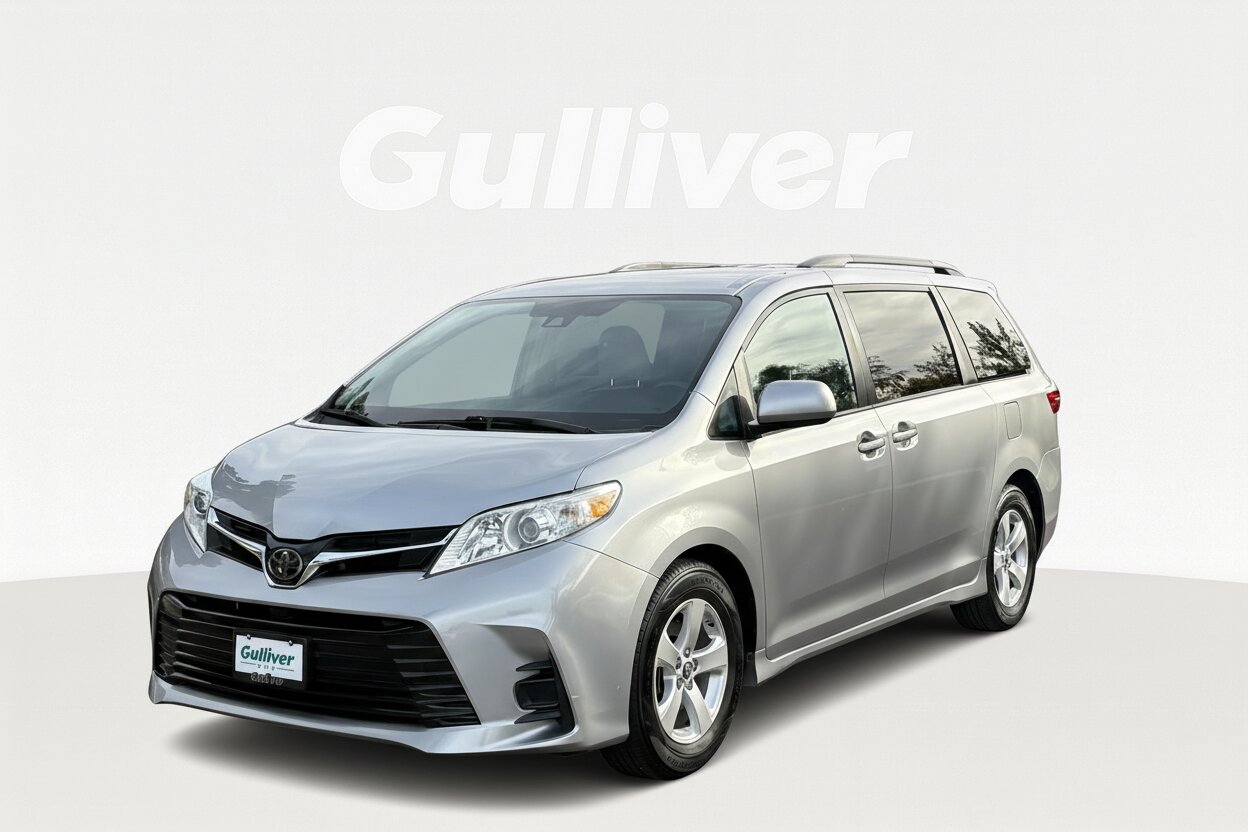 2018 Toyota Sienna LE